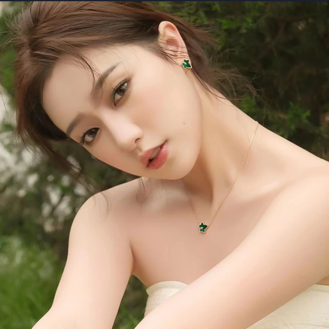 221 Gold-Plated Necklace