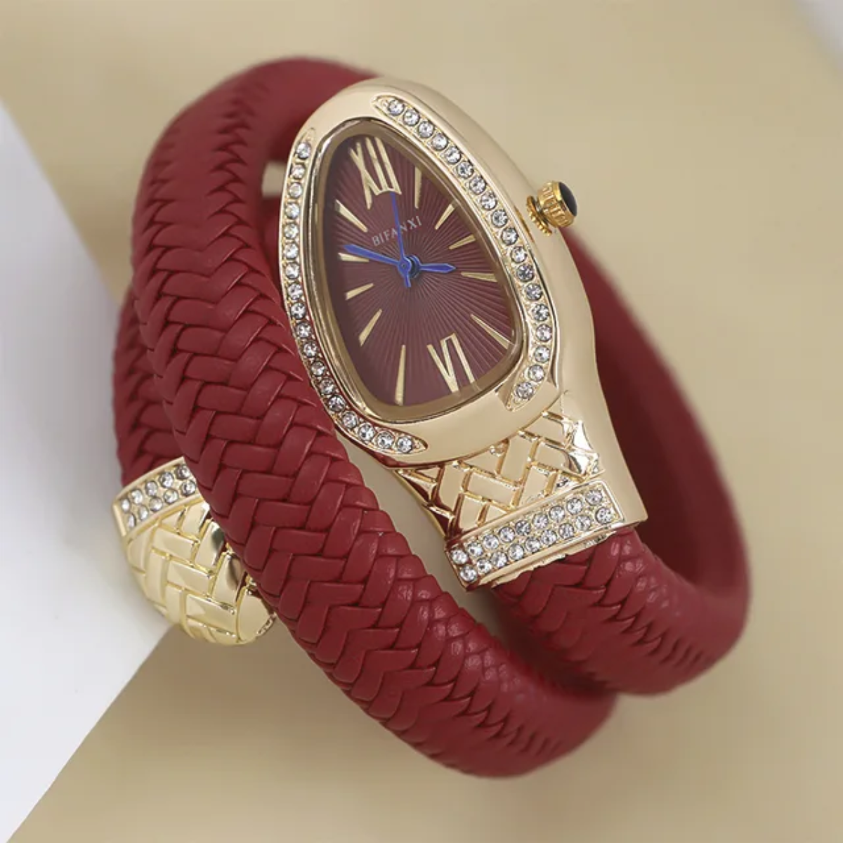 W-032 ساعة تعبان