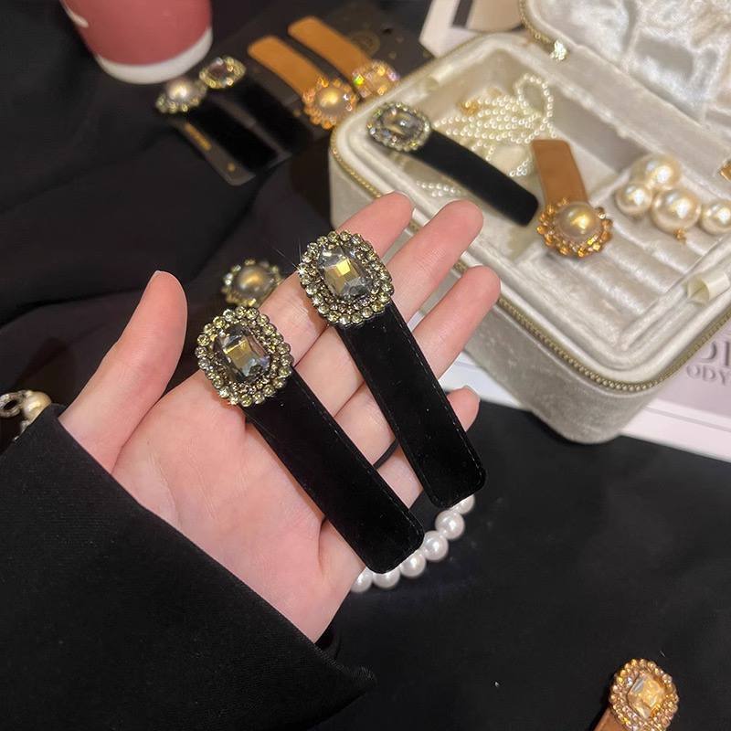 HC-029 مشبك شعر