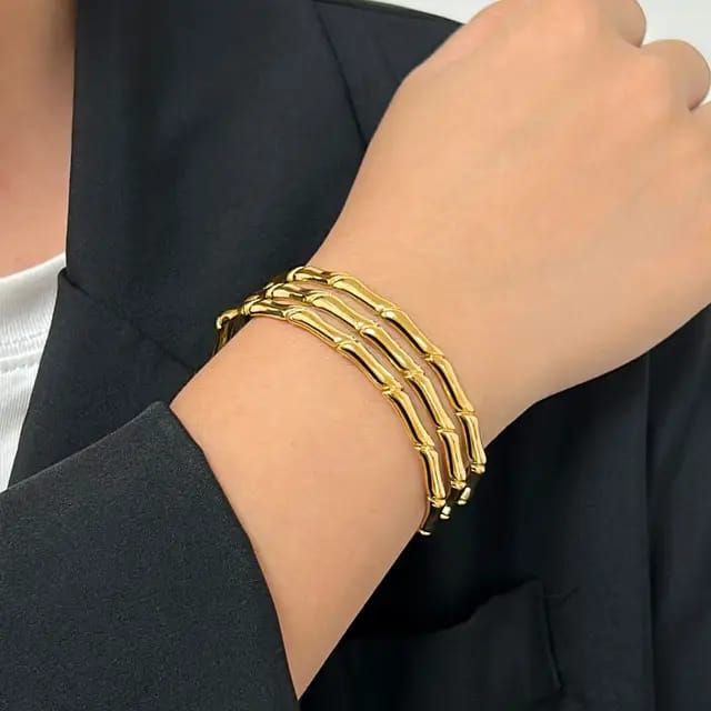 B-039 اسورة