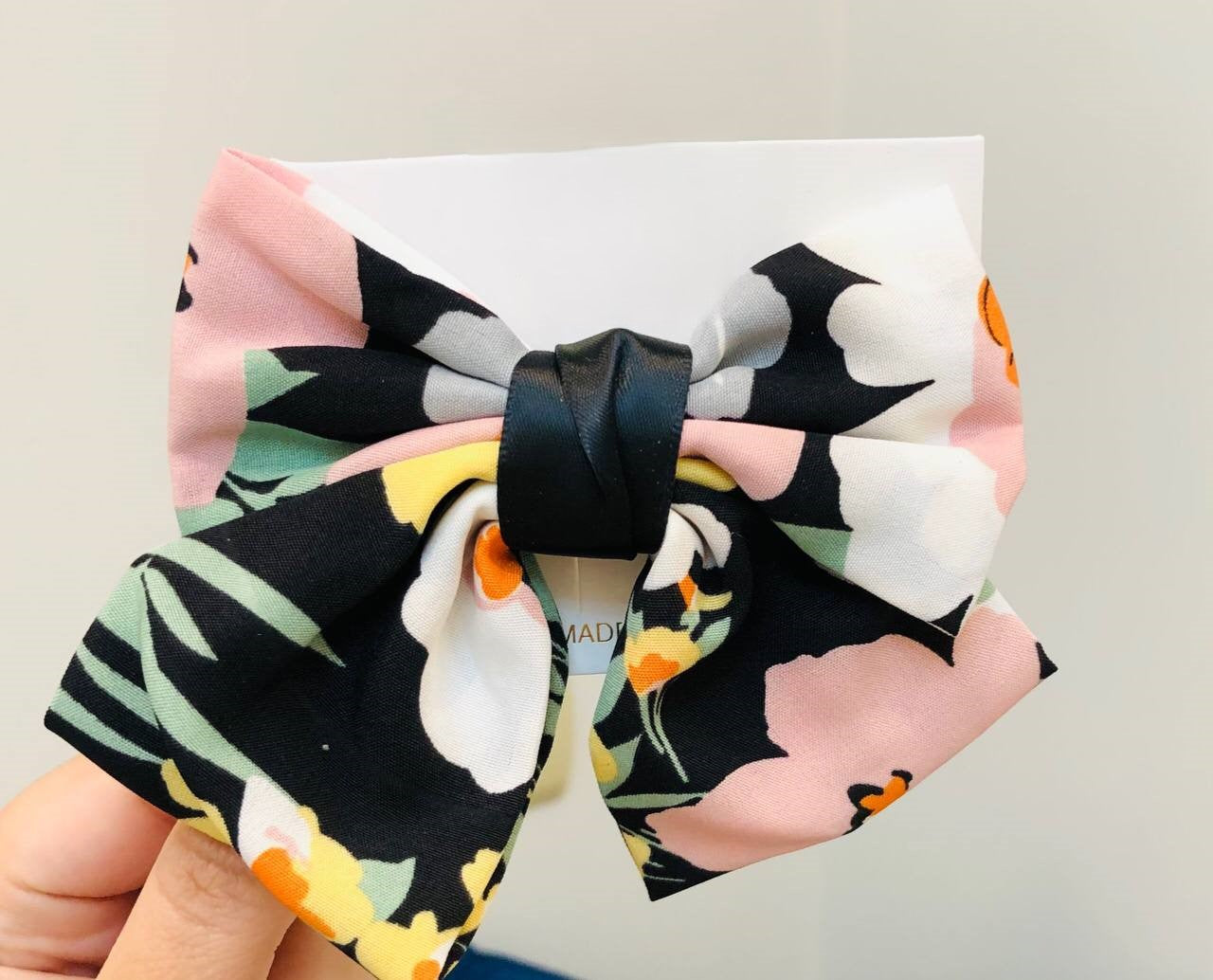 HC-093 مشبك شعر