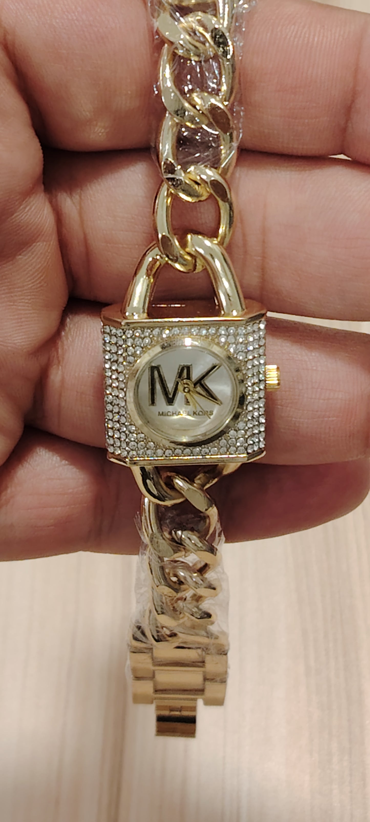 W-028 نحاس MK ساعه