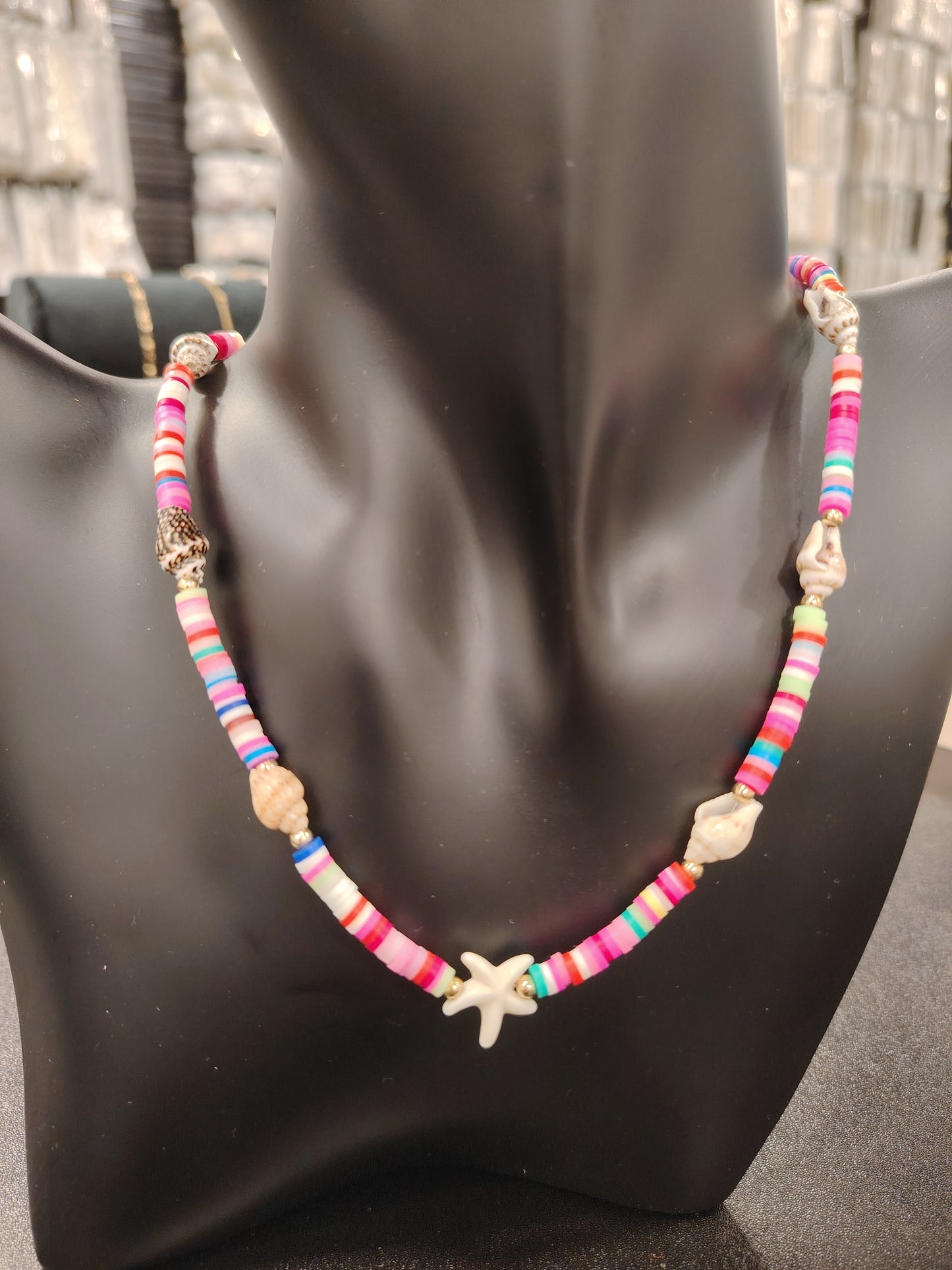 SU-002 Shell Necklace