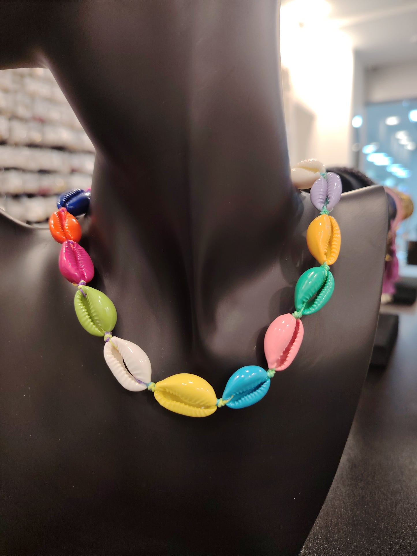 SU-021 Shell Necklace