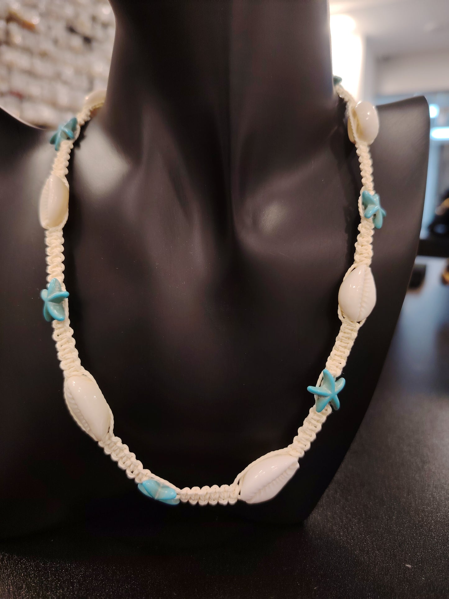SU-022 Shell Necklace