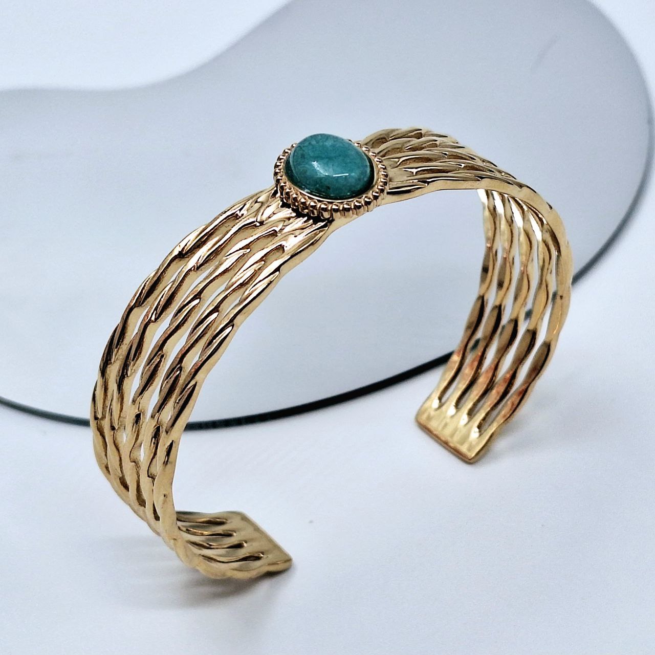 B-043 Gold-Plated Bangle
