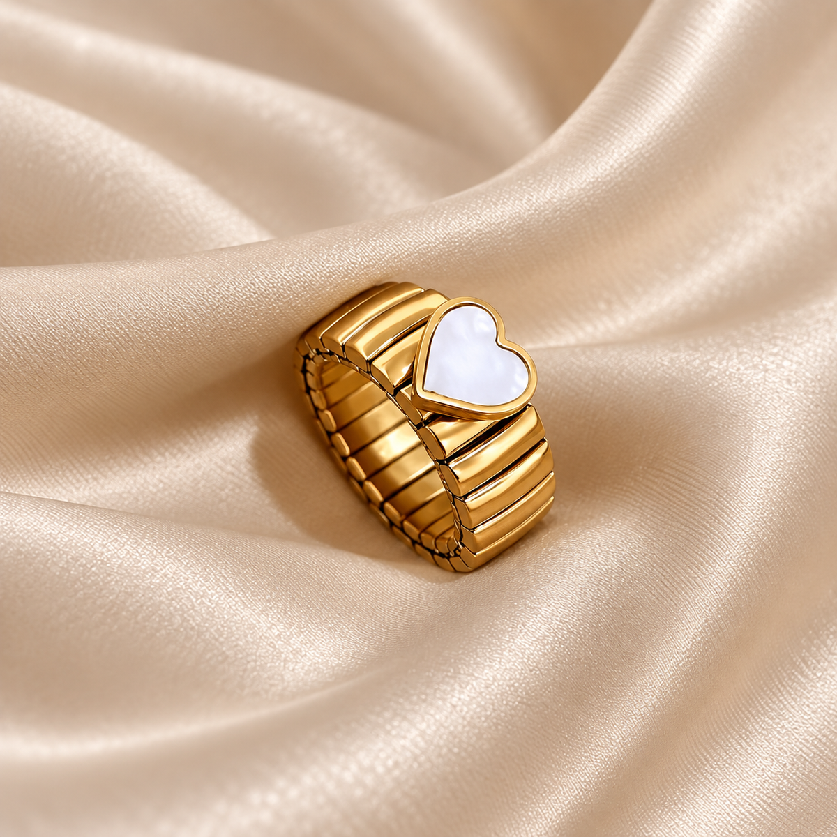 R-208 خاتم استانليس