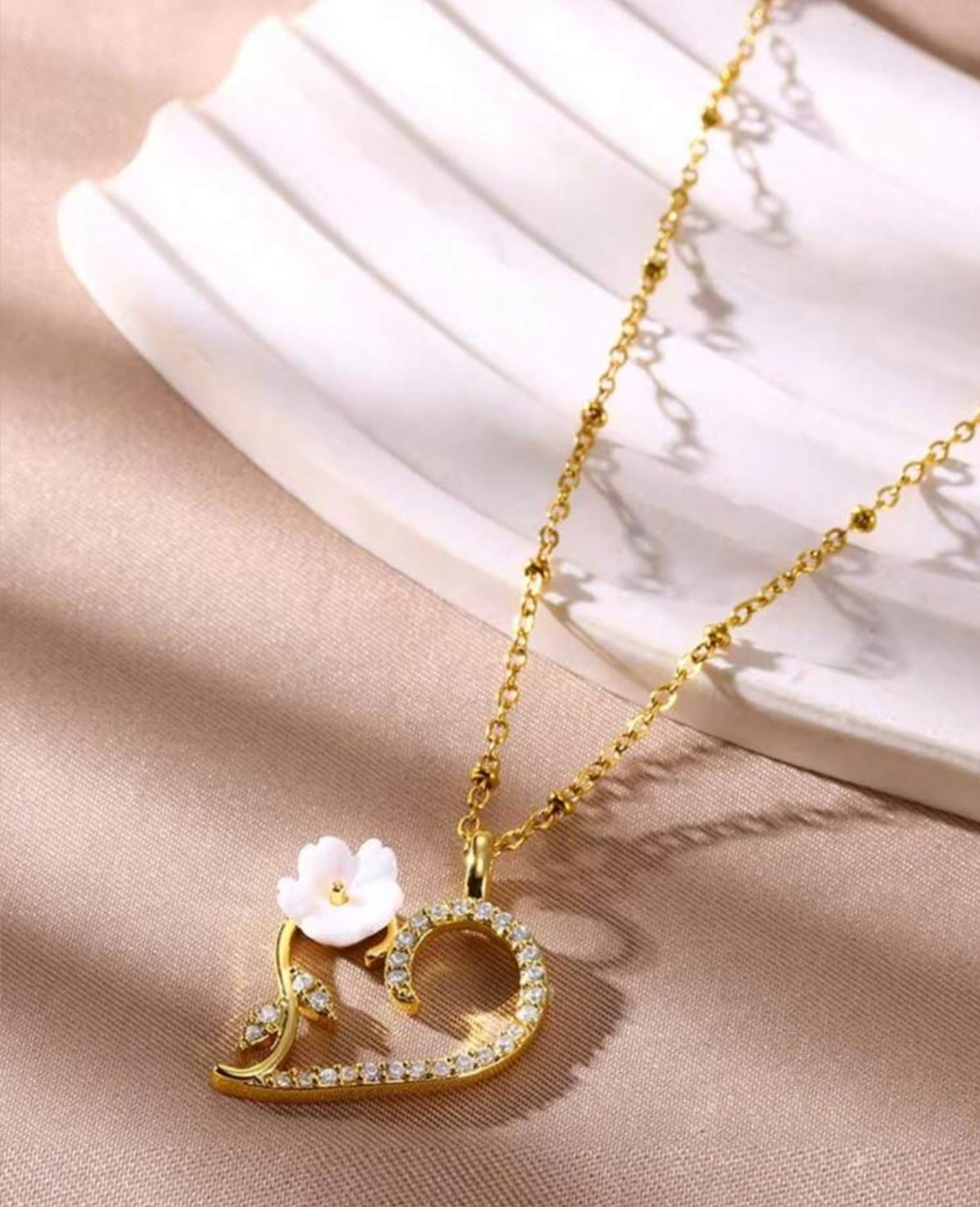 T-069 سلسلة بتعليقة نحاس
