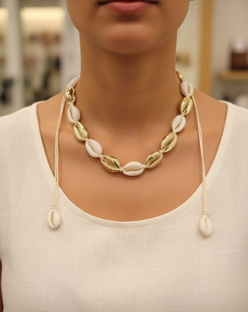 SU-024 Shell Necklace